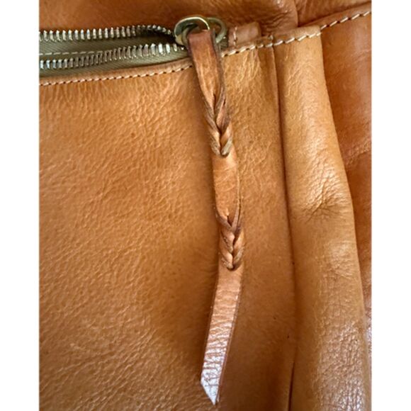 Il Bisonte Saddle Brown Leather Backpack - Picture 7 of 17